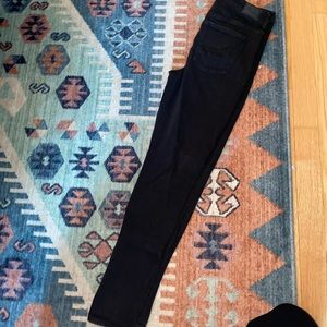 American Eagle Black High Waisted Jeggings